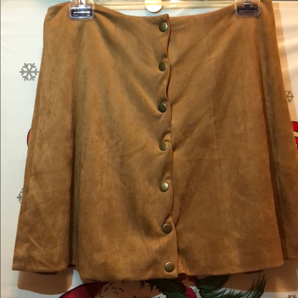 Tan loose fitting skirt